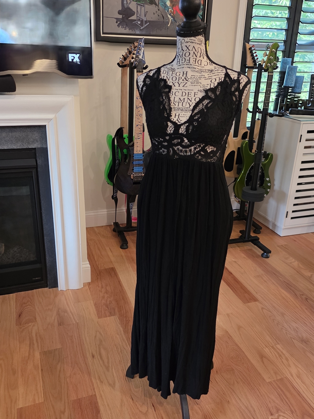 Umgee Black Deep V Lace Jumpsuit